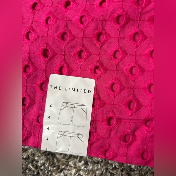 The Limited 100% Cotton Tailored Eyelet Short NWT Hot Pink size 4 - Picture 5 of 9